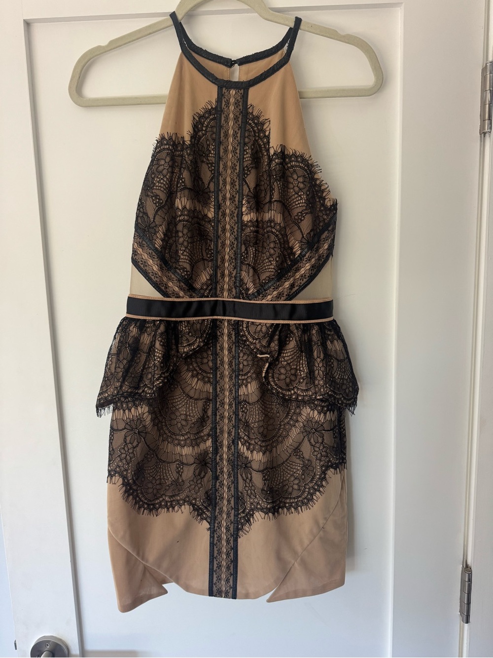 Three Floor Beige Mini Dress with Black Lace Detailing